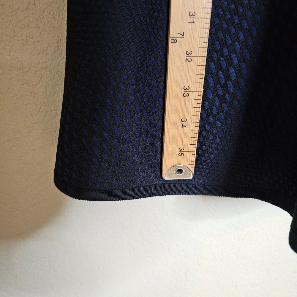 Trina Turk Blue and Black Textured‎ V Neck Fit Flare Dress Size 10 Back cut out - Picture 10 of 12